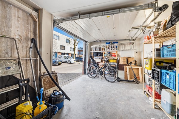 Medium property photo - Bekerstraat 12, 2492 WD The Hague